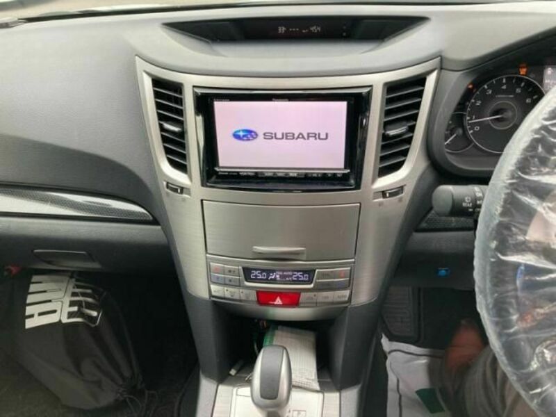 LEGACY OUTBACK