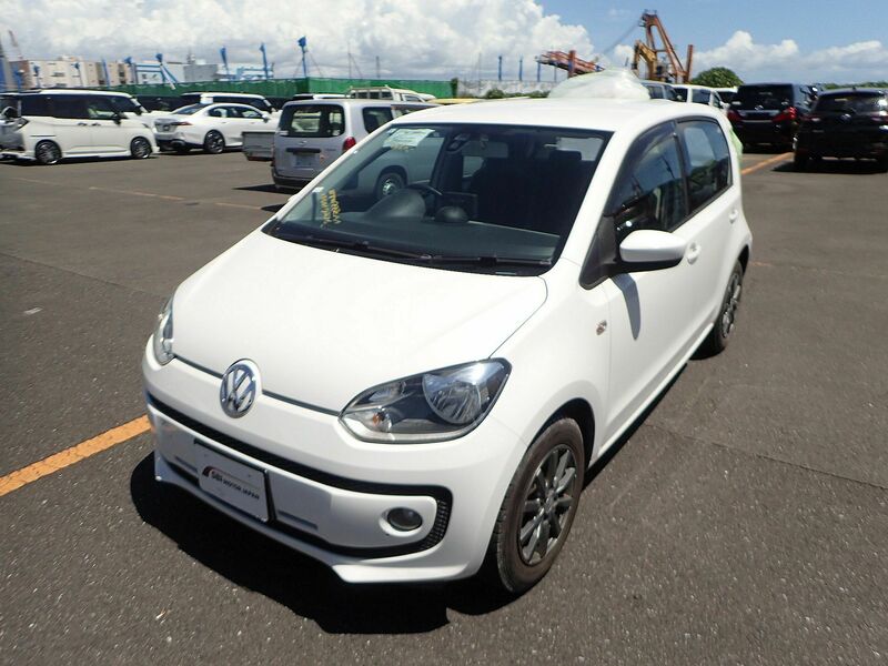 VOLKSWAGEN UP!