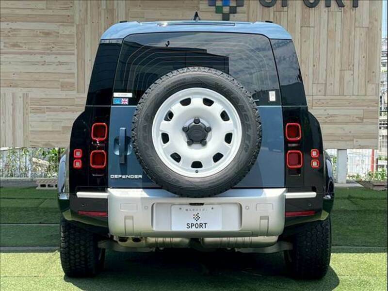 DEFENDER