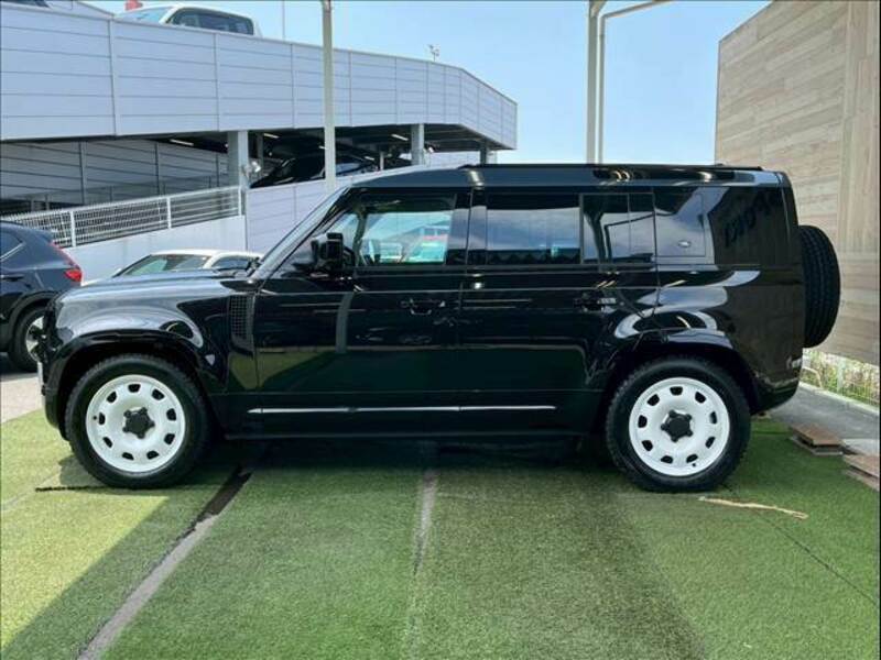 DEFENDER