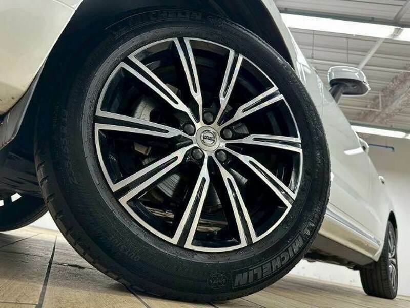 XC60