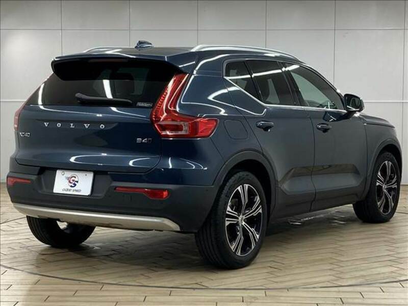 XC40