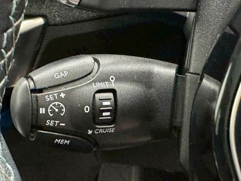 3008