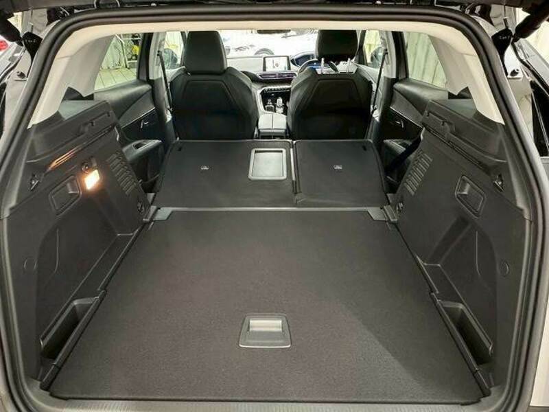 3008