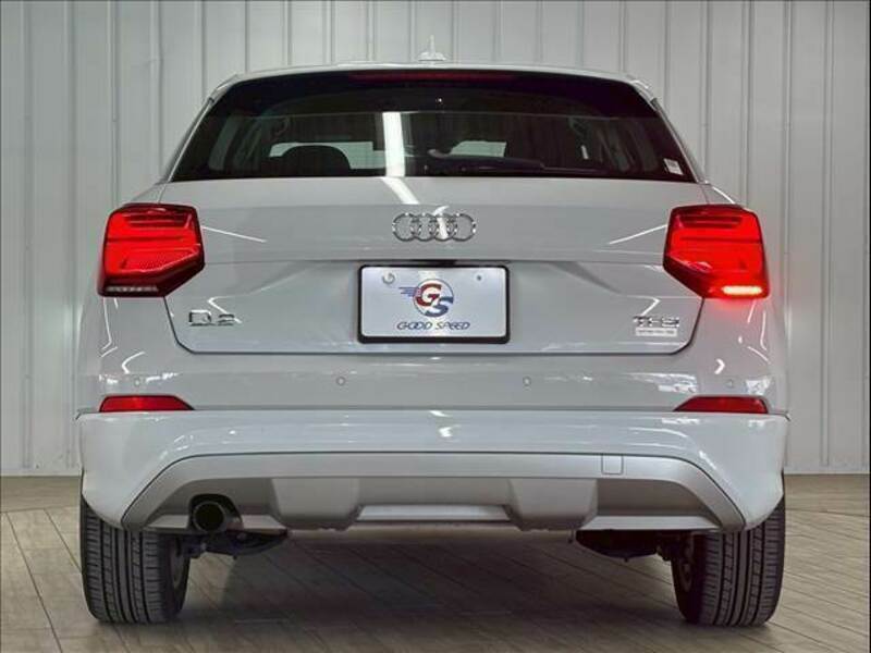 Q2