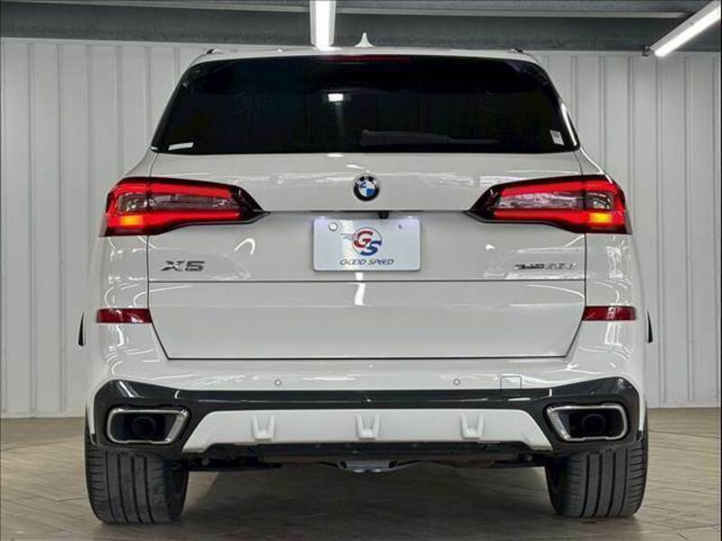X5