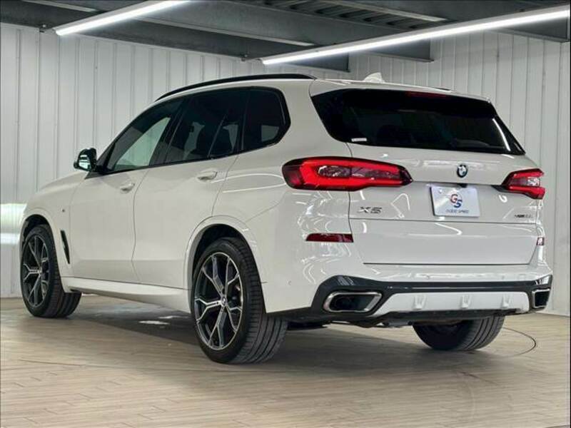 X5