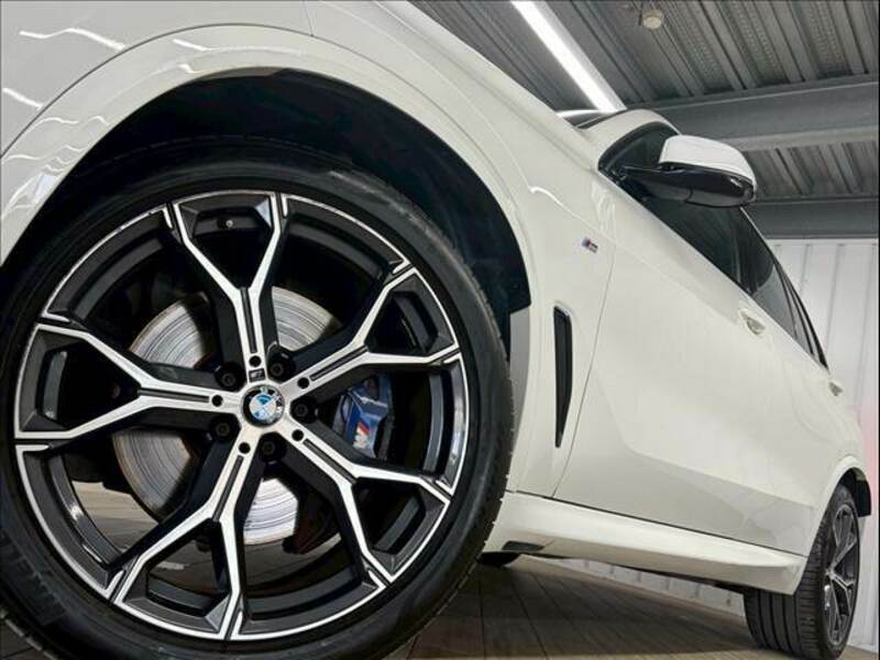 X5