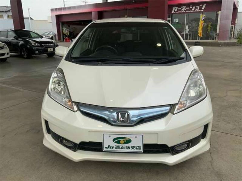 FIT HYBRID
