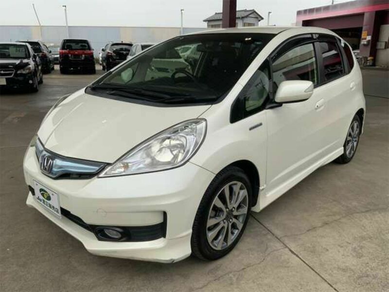 FIT HYBRID