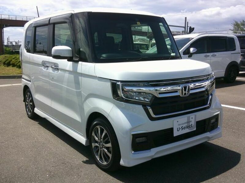 N BOX CUSTOM