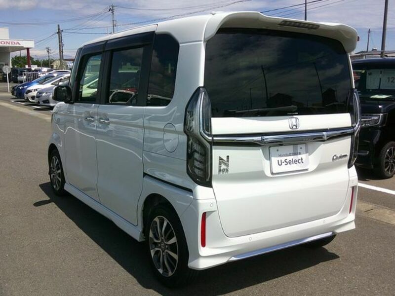 N BOX CUSTOM