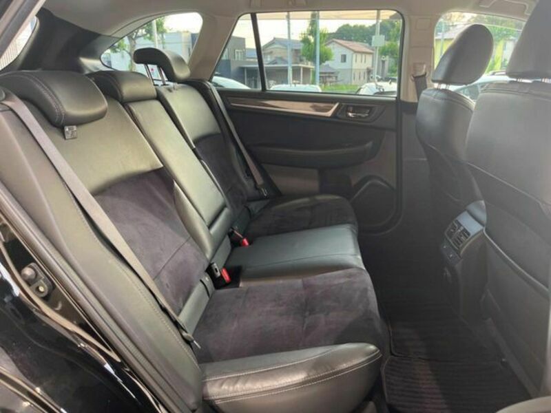 LEGACY OUTBACK
