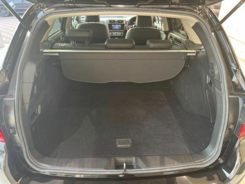LEGACY OUTBACK