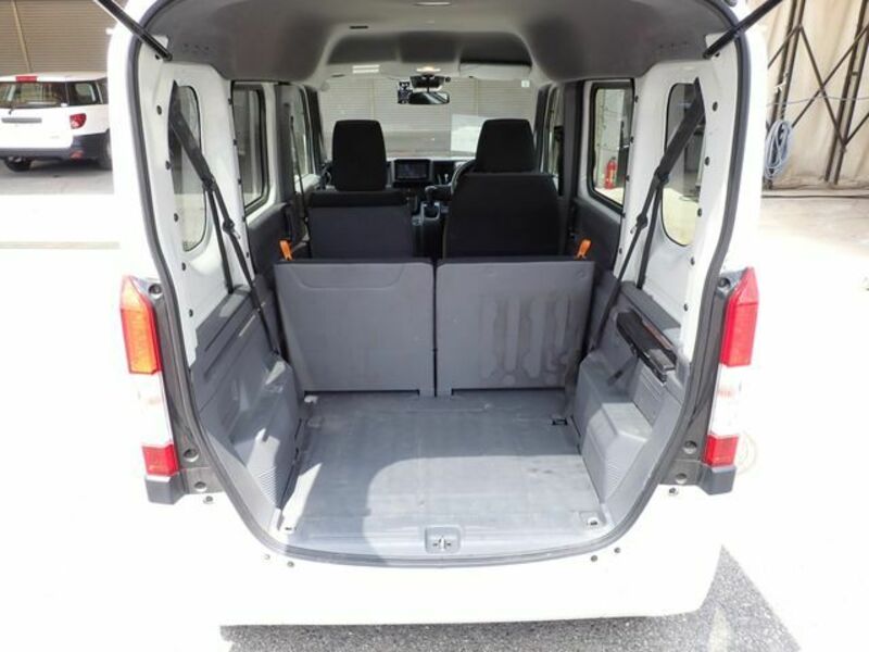 N-VAN