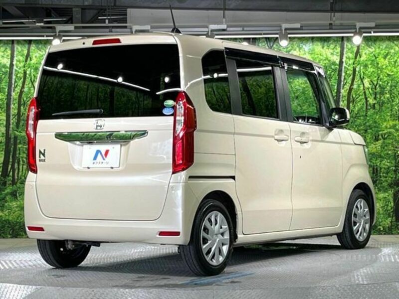 N BOX