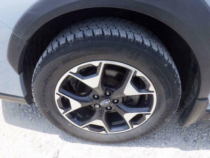 XV HYBRID