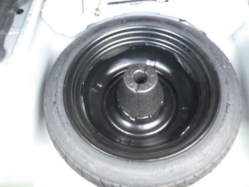 COROLLA AXIO