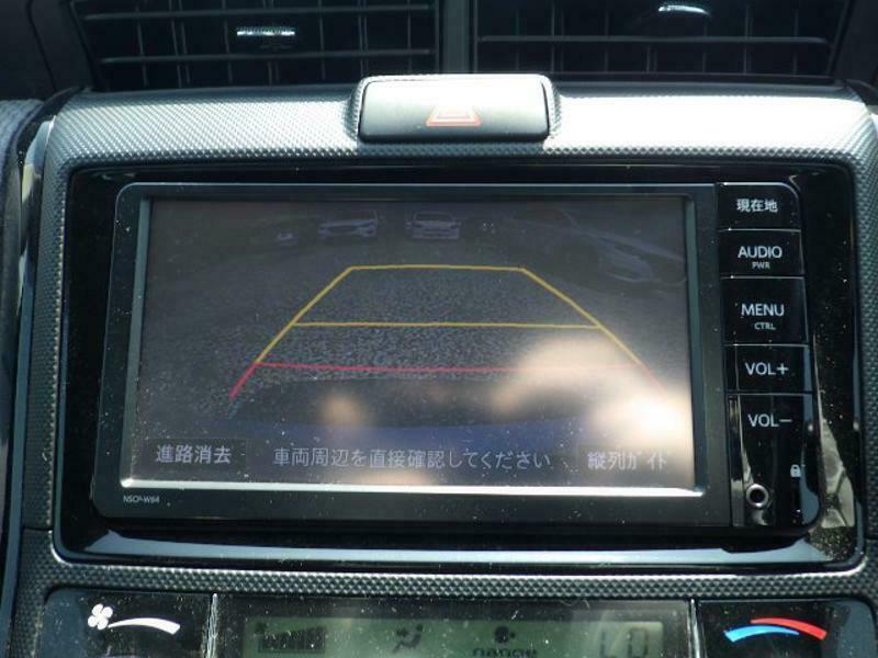 COROLLA AXIO