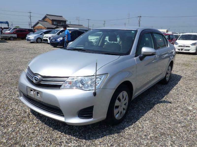 COROLLA AXIO