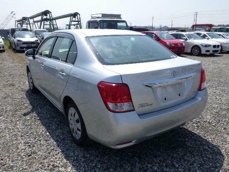 COROLLA AXIO