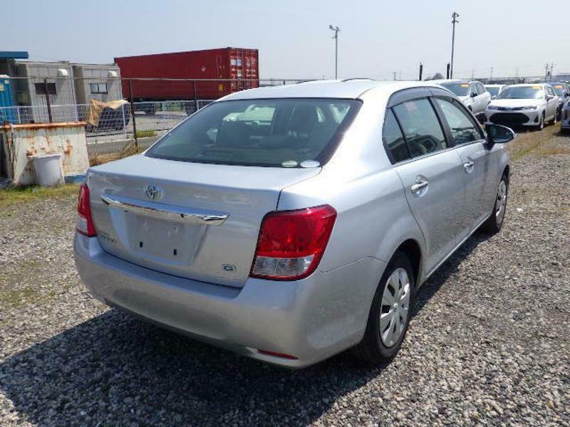 COROLLA AXIO