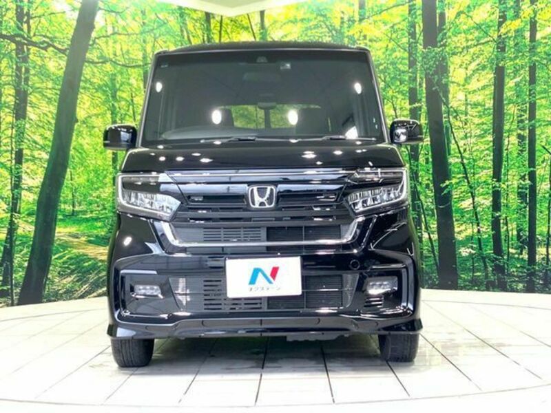N BOX CUSTOM