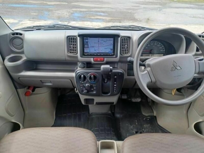 MINICAB VAN