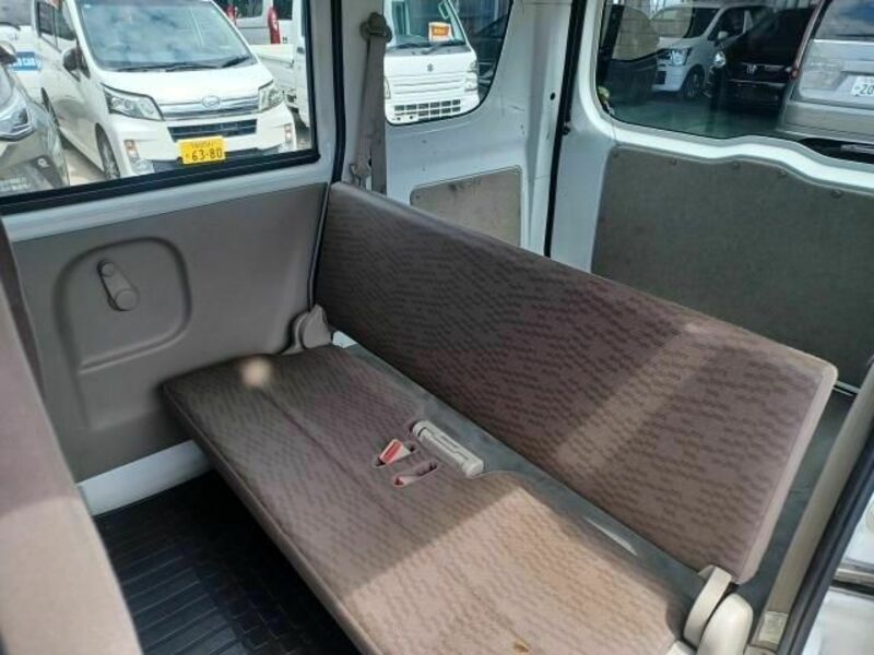 MINICAB VAN