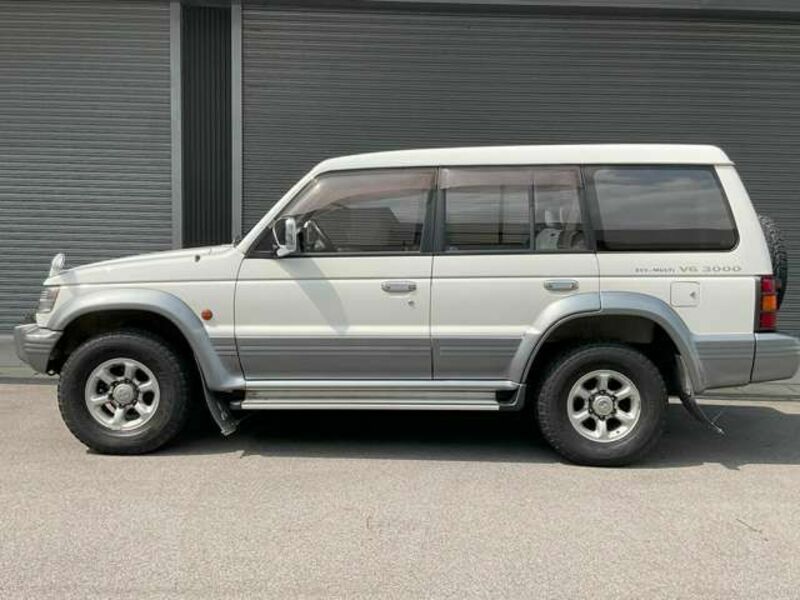 PAJERO