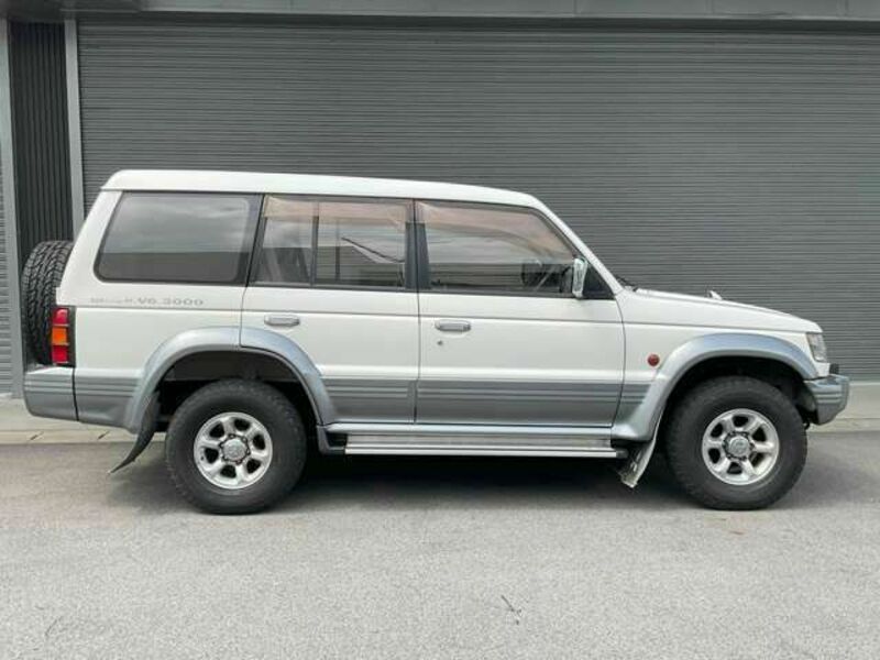 PAJERO