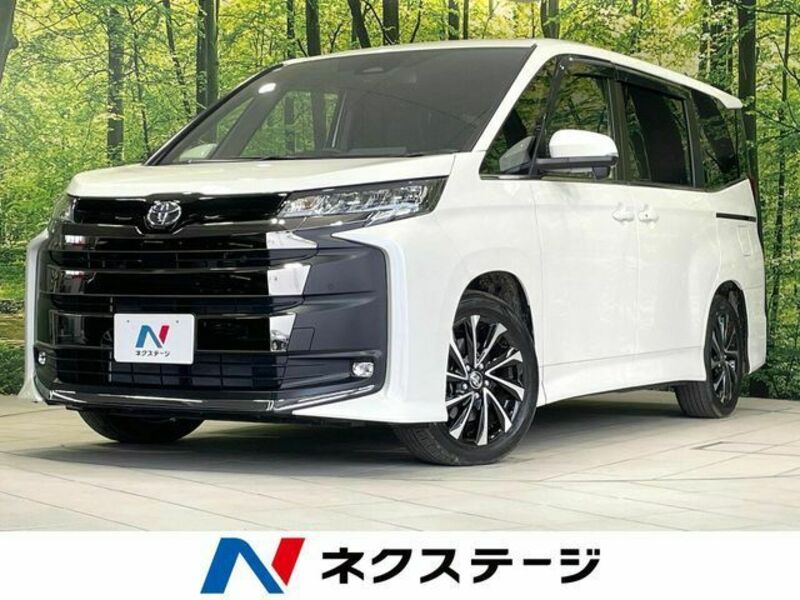 TOYOTA NOAH