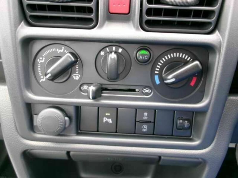 CLIPPER TRUCK