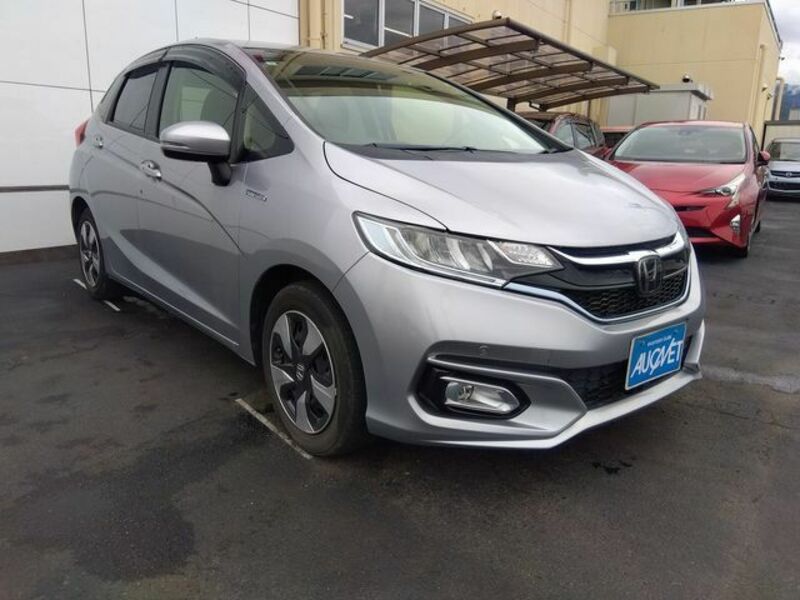 FIT HYBRID