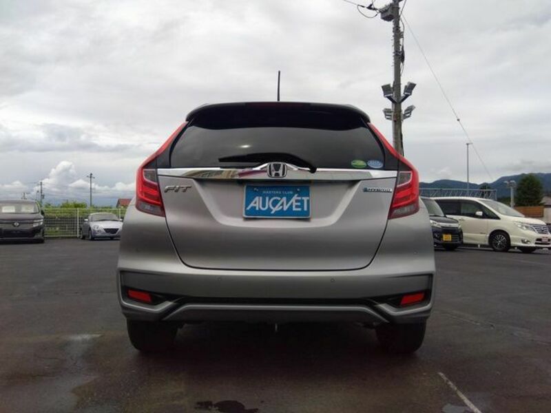 FIT HYBRID