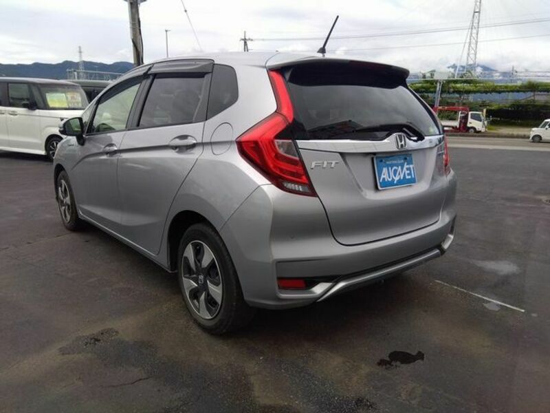 FIT HYBRID