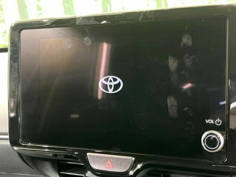 YARIS CROSS