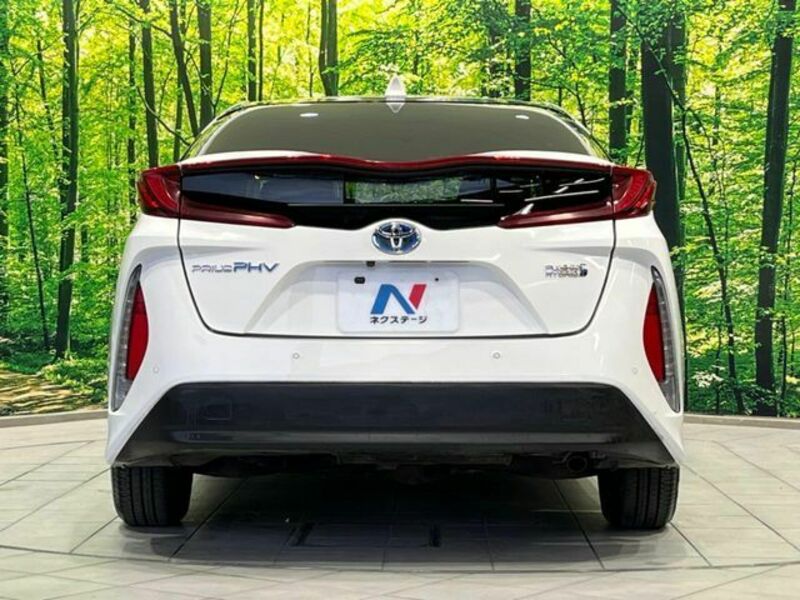 PRIUS PHV