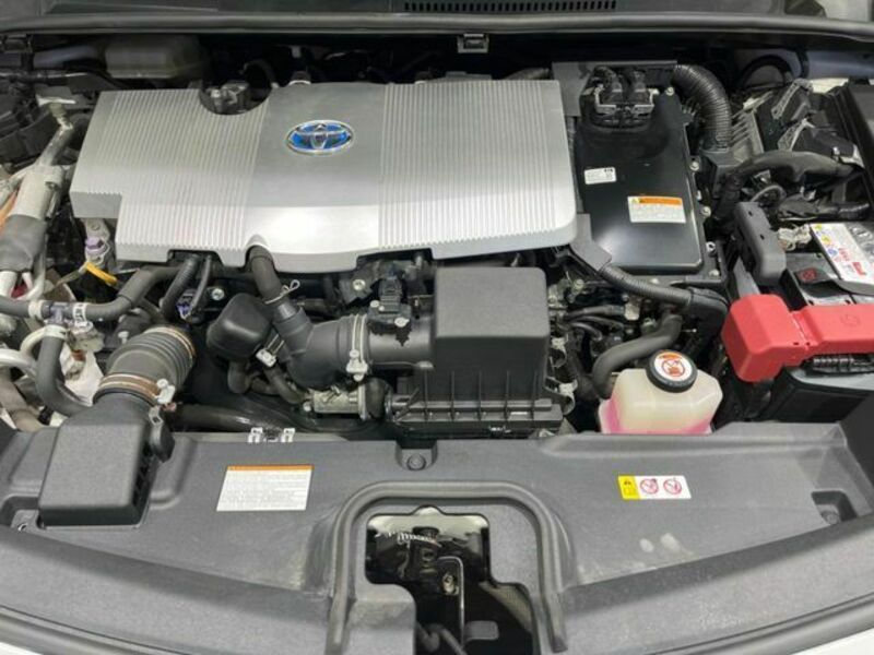 PRIUS PHV