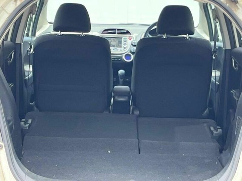 FIT HYBRID
