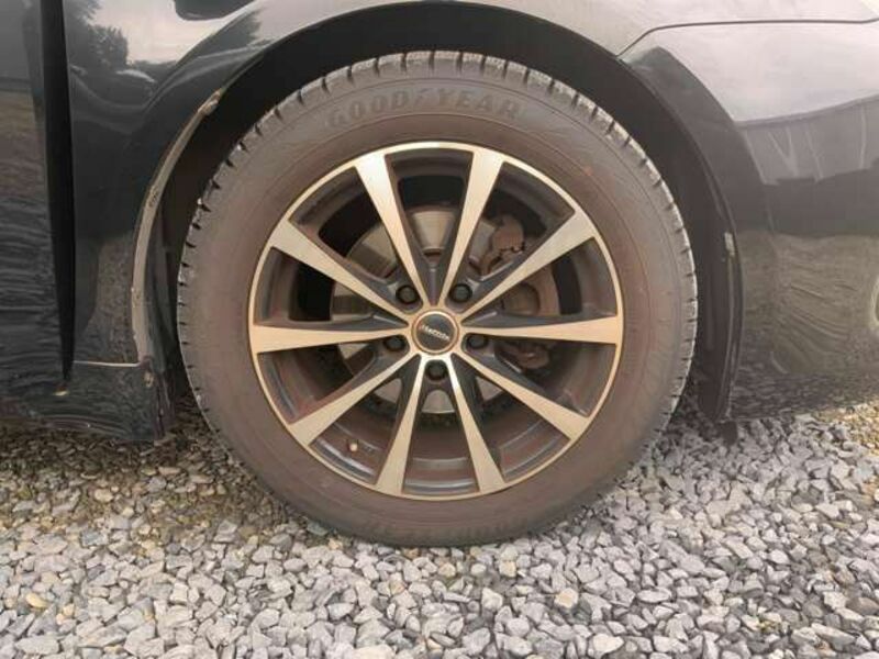 AVENSIS WAGON