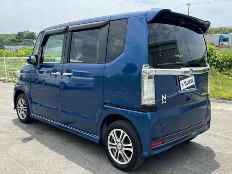 N BOX CUSTOM