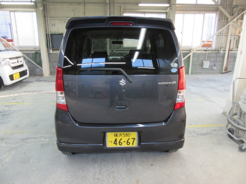 WAGON R