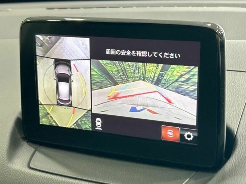 MAZDA2