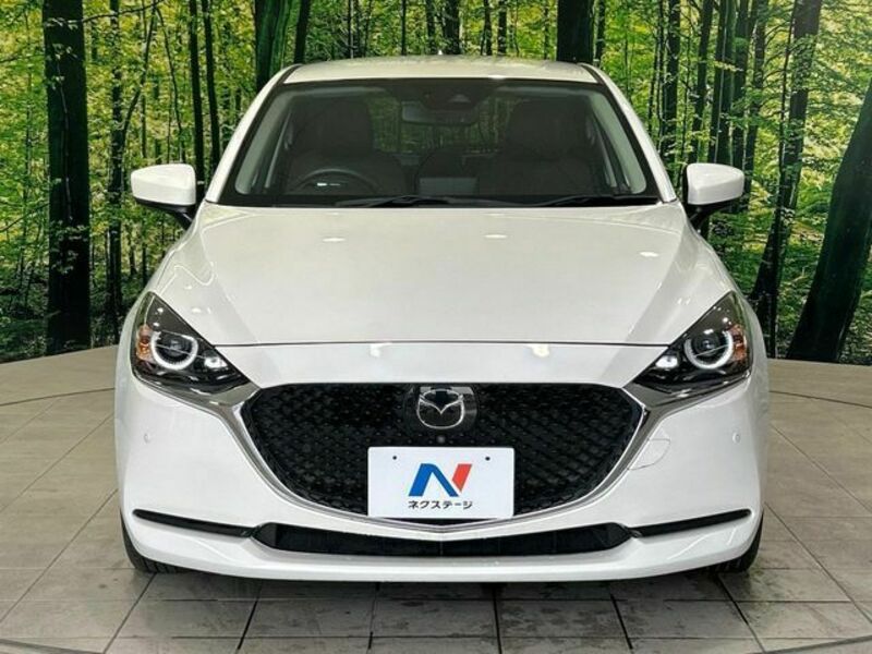 MAZDA2
