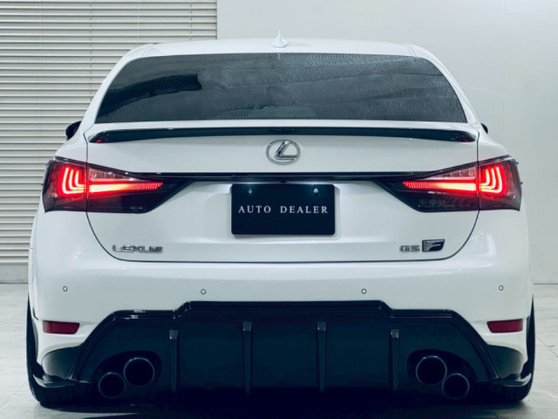 GS F