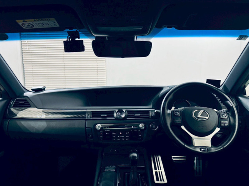 GS F
