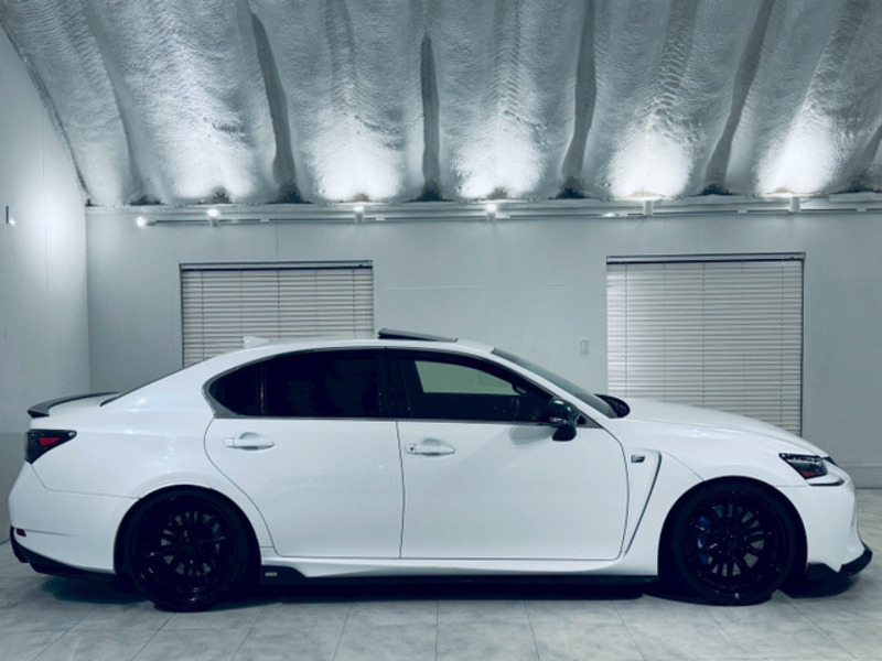 GS F