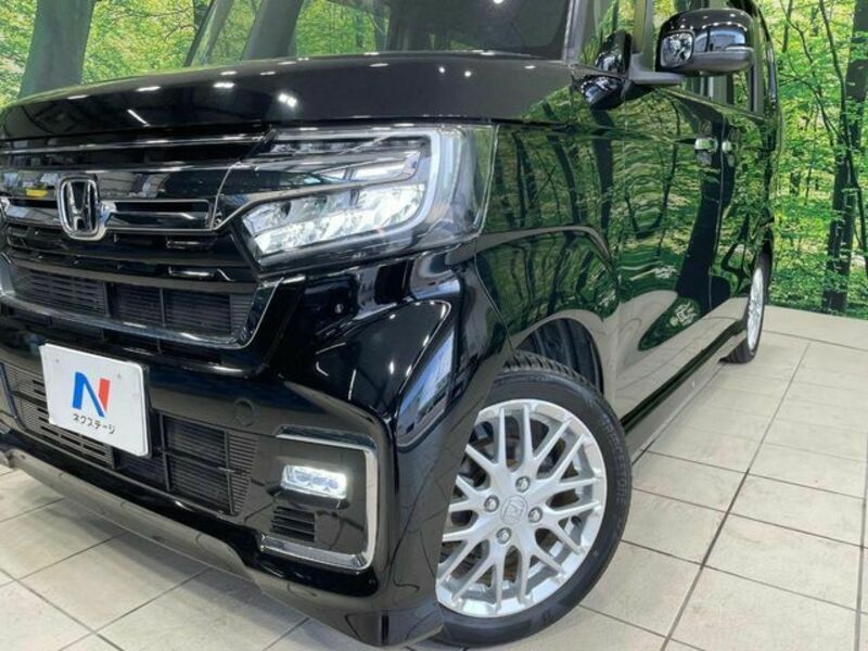 N BOX CUSTOM