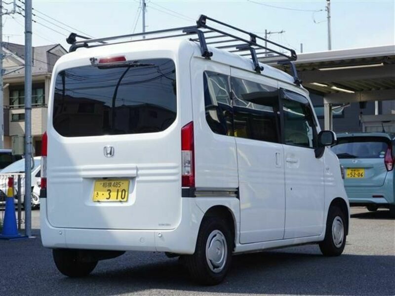 N-VAN